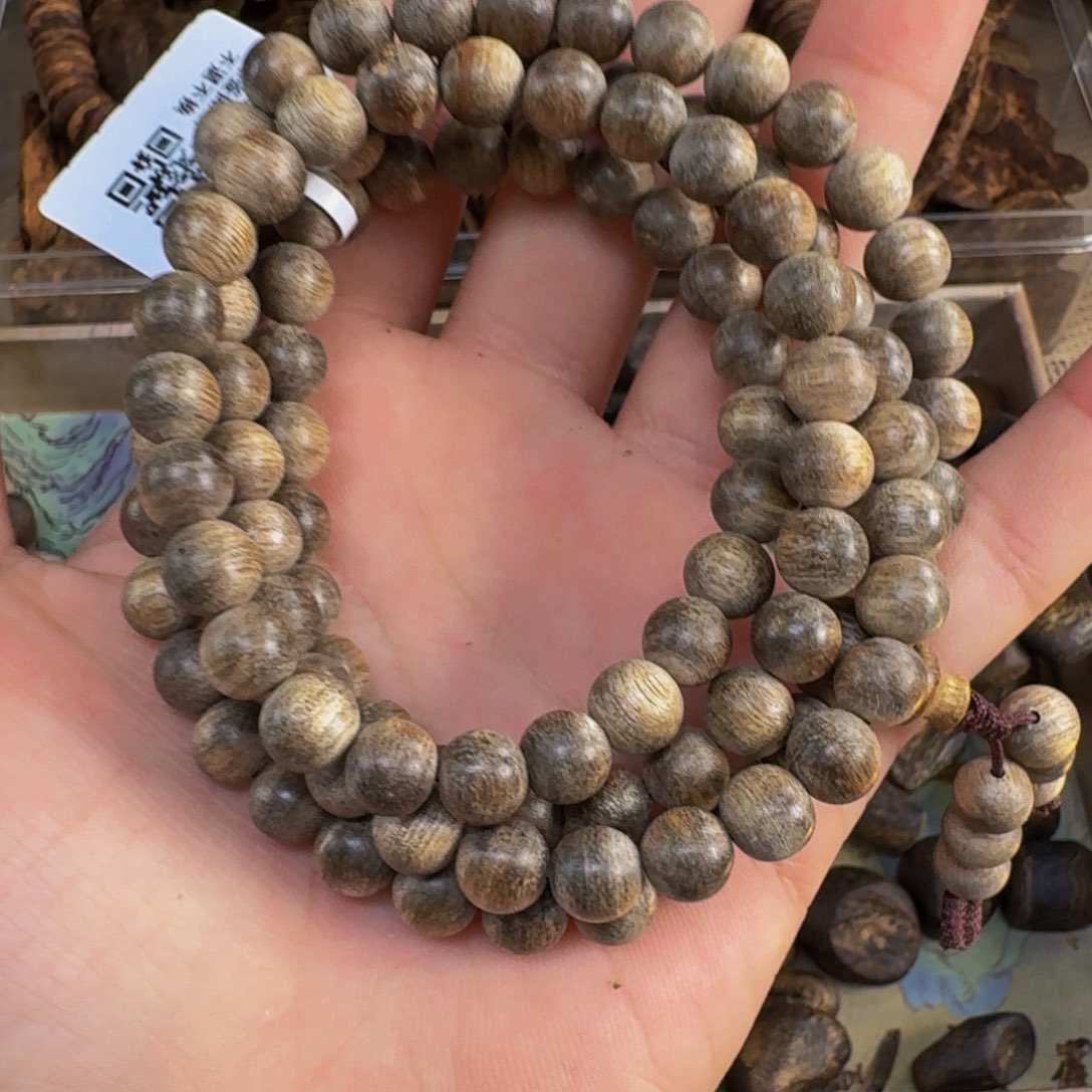 沉香吊坠用****7越南黄油格0.7