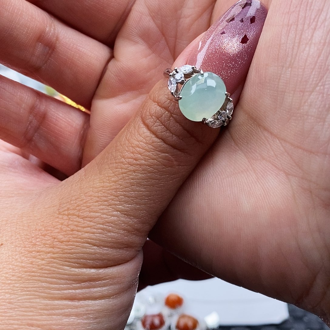 章***子翡翠未镶嵌戒指缅甸