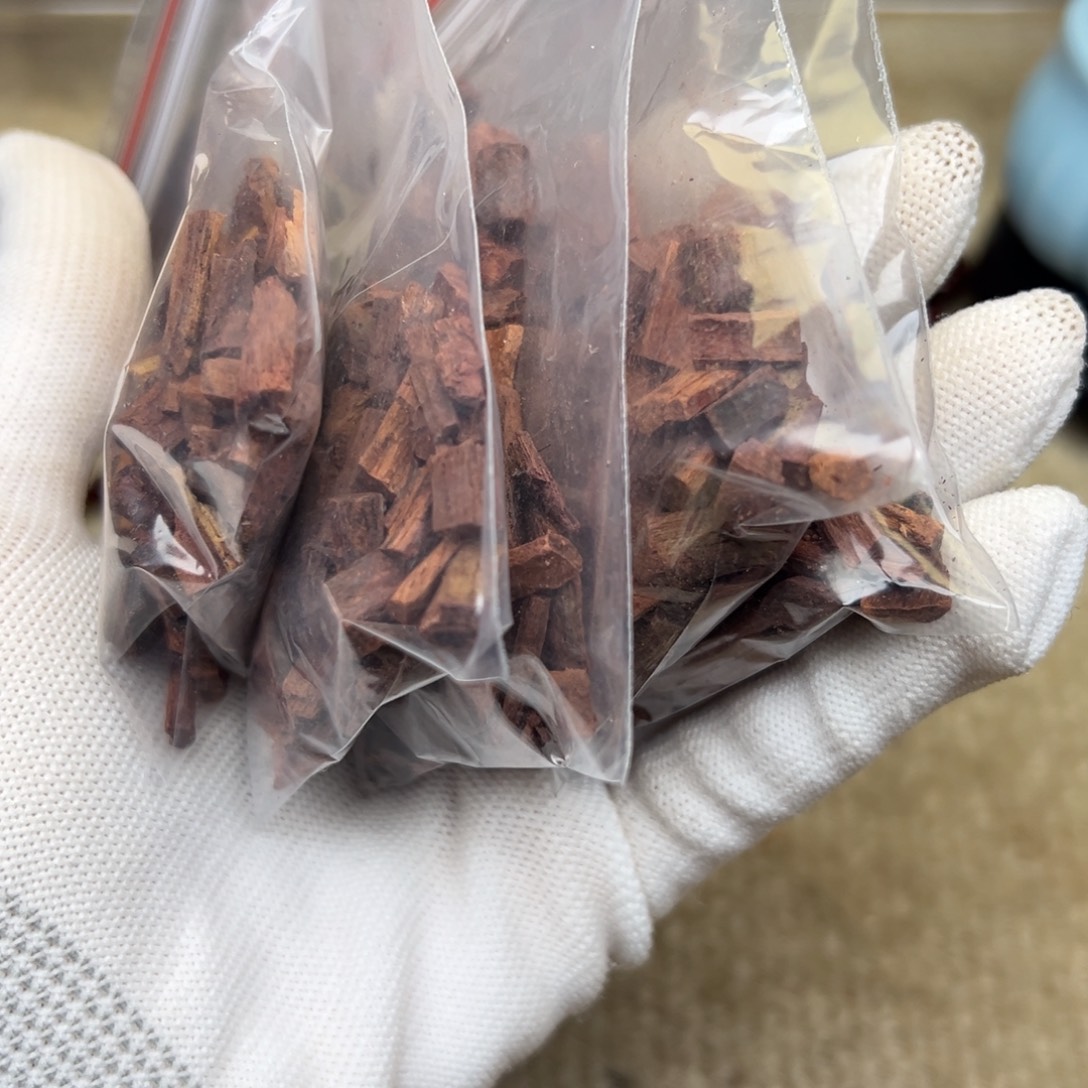 花梨木类手串/手链红降满油颗粒碎料