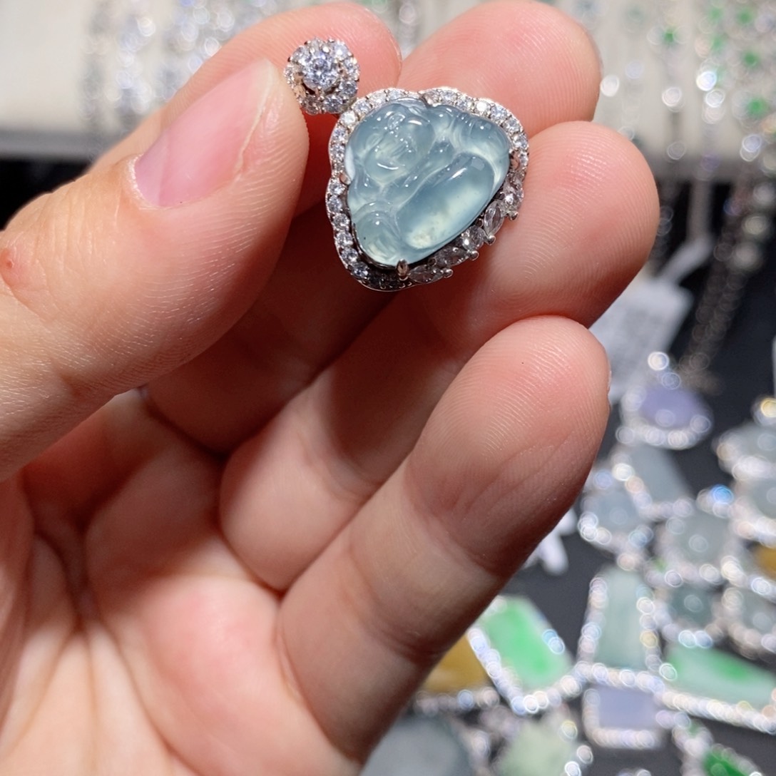 翡翠颈饰银S925镶嵌n n j k