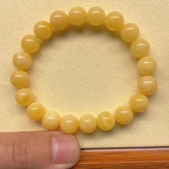 未镶嵌琥珀珠宝奇石