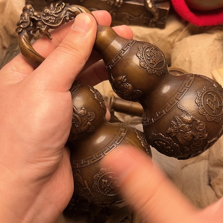 文玩铜器做工精良