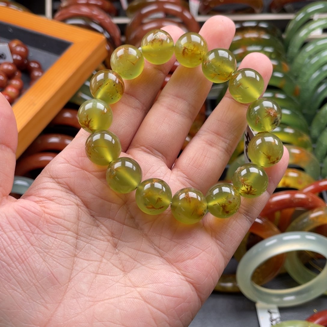 未镶嵌蛇纹石玉手链