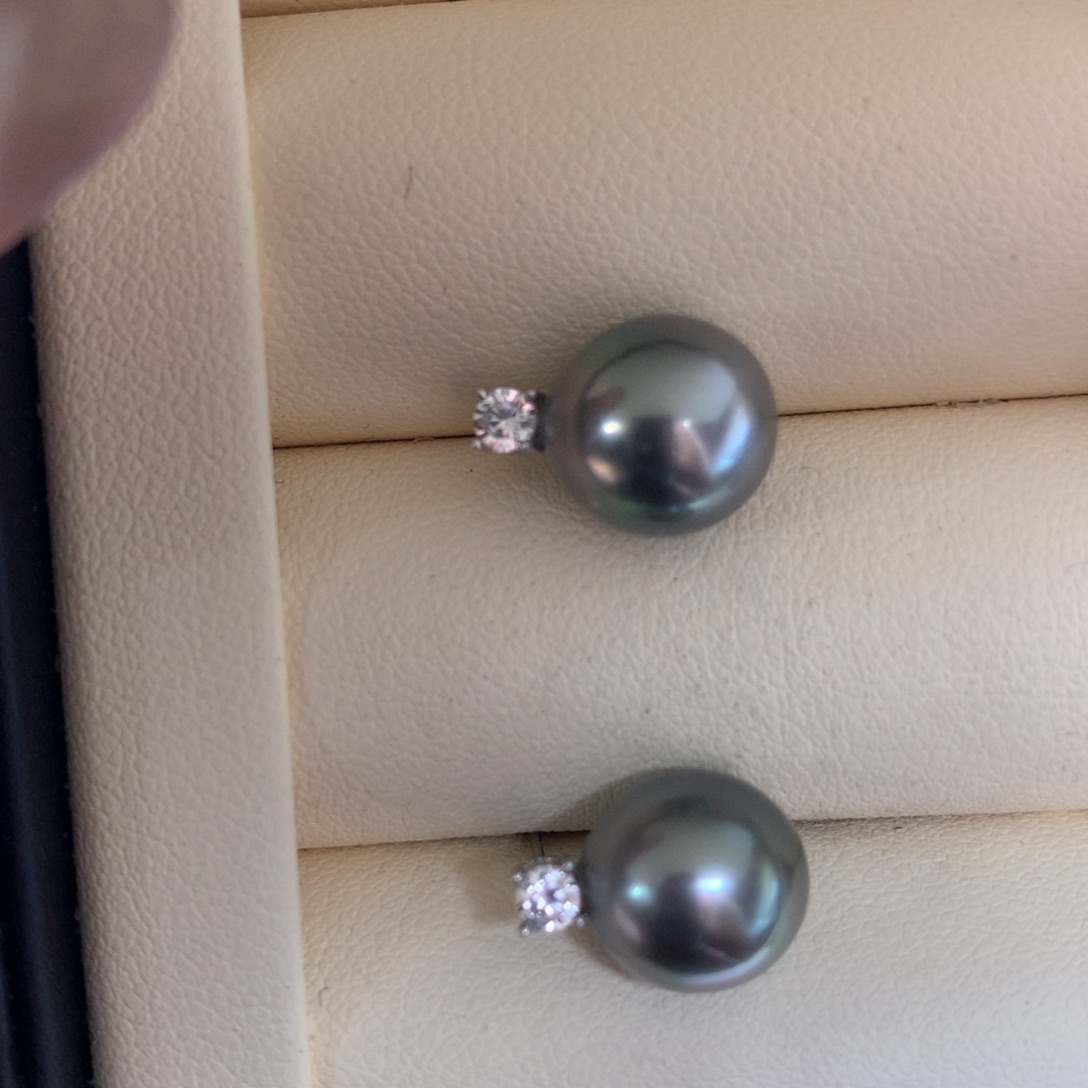 海水珍珠耳饰18K金镶嵌