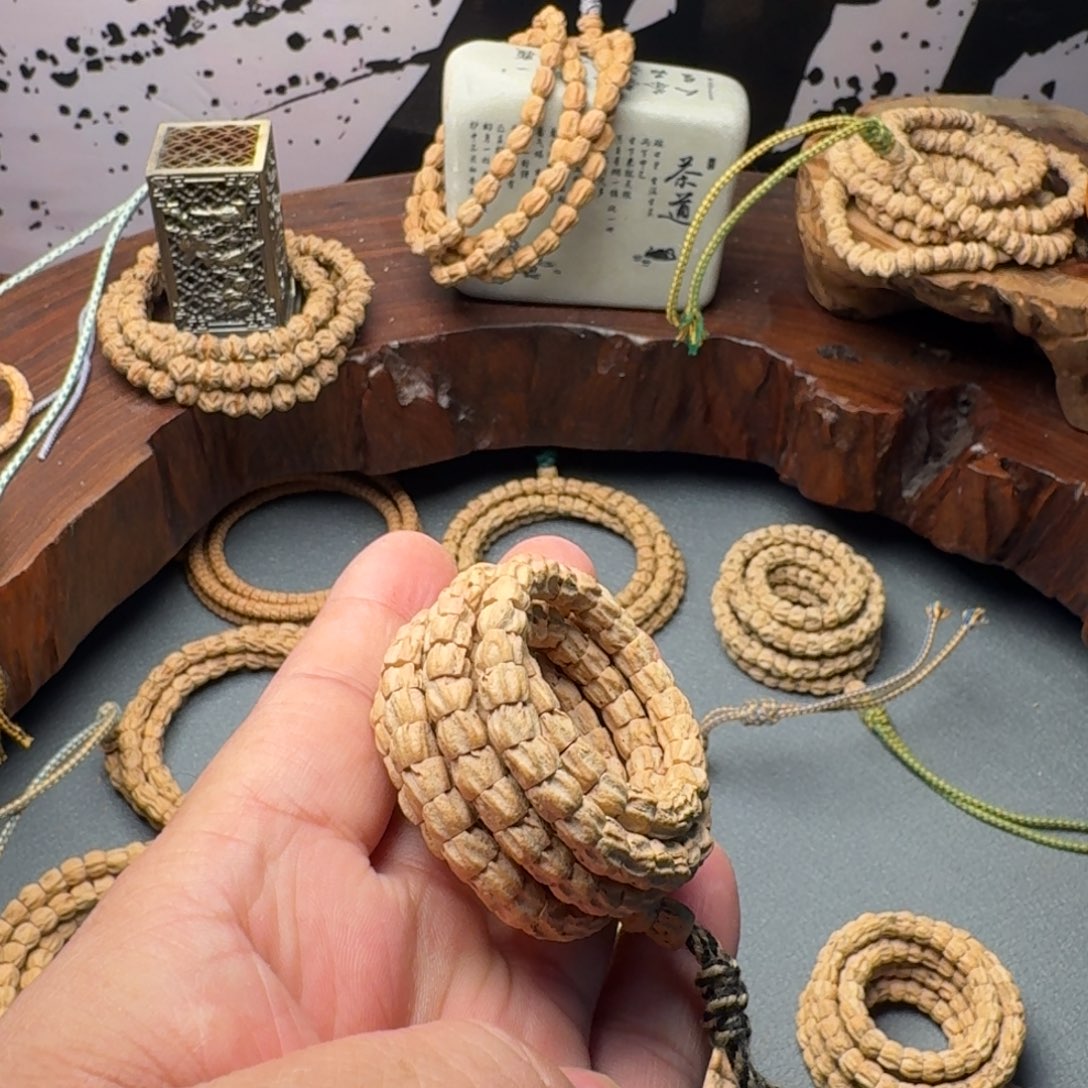 柏香籽/百香籽吊坠