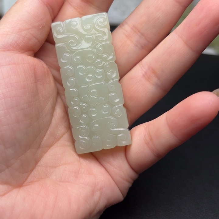 和田玉未镶嵌挂件久**仔