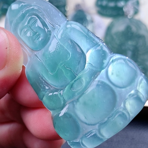 【闪购商品】翡翠颈饰未镶嵌天然翡翠