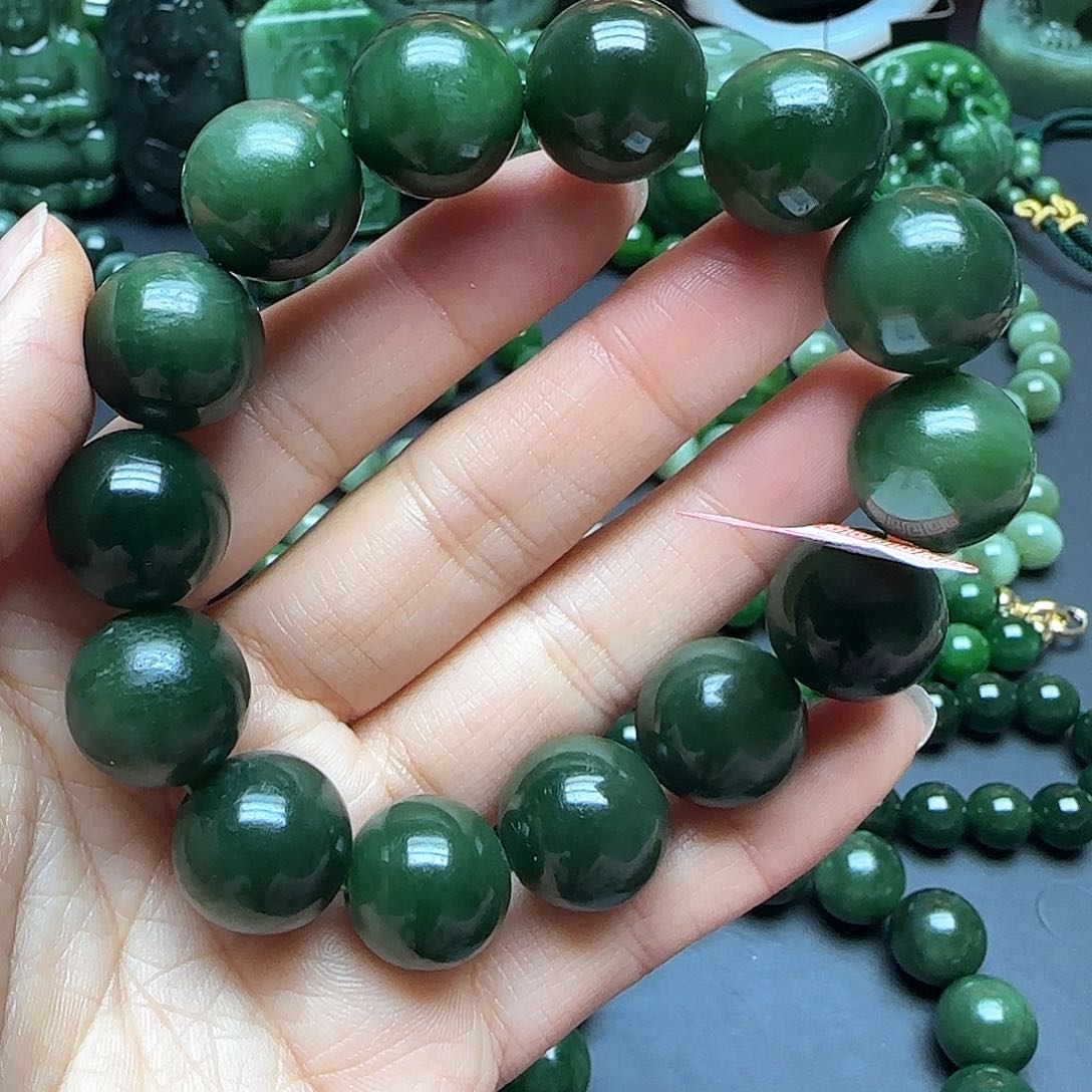 和田玉手串未镶嵌