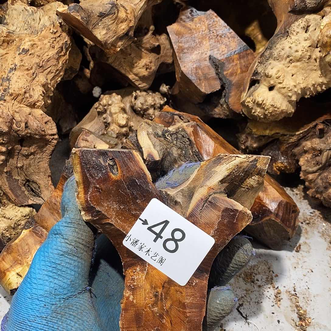 香榧木牧****。麻梨疙瘩……