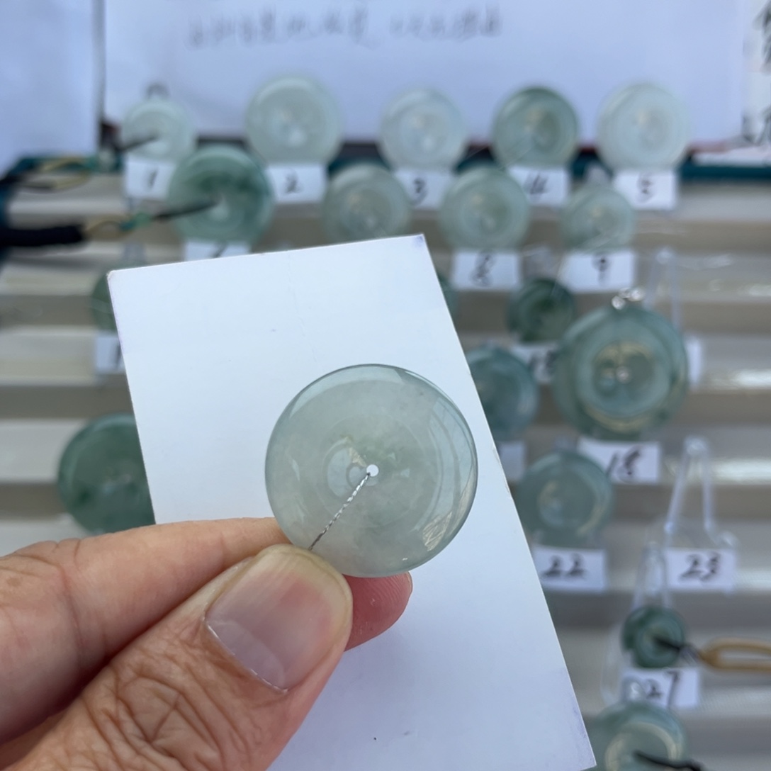 翡翠未镶嵌颈饰天然缅甸翡翠a货平安扣28.1*5.9