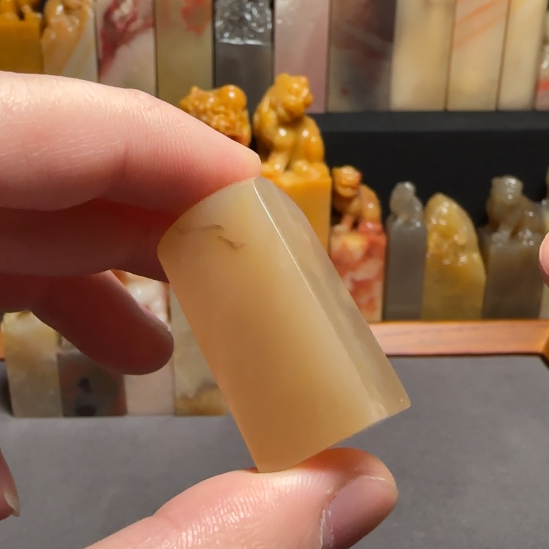 巴林石印石牛角冻