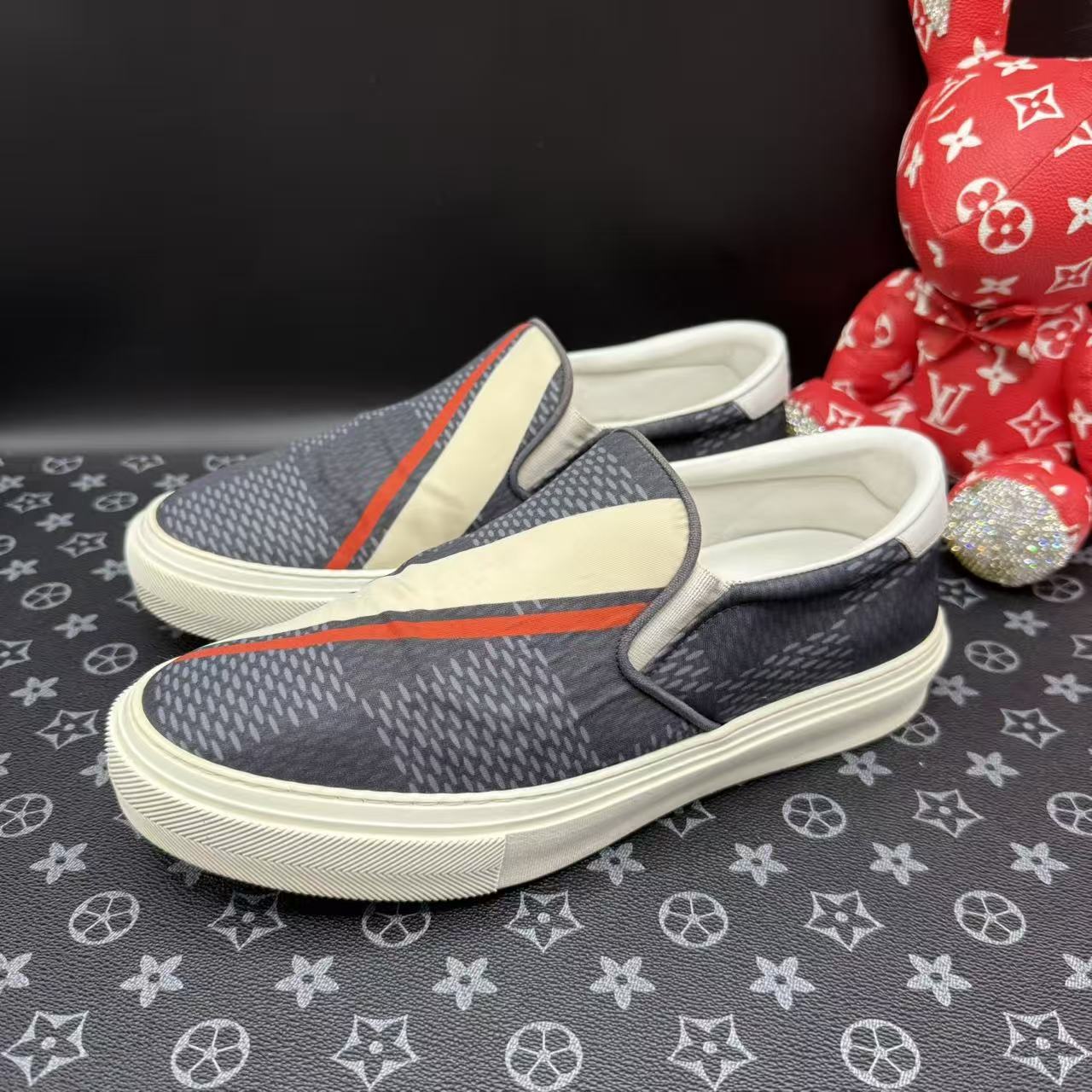 95新 LouisVuitton/路易威登 蓝色棋盘格一脚蹬40欧码 ddm3023