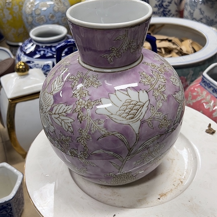 瓷片微瑕。。。。。。。。。。。。