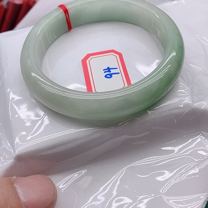 翡翠手镯未镶嵌❄️**944444444