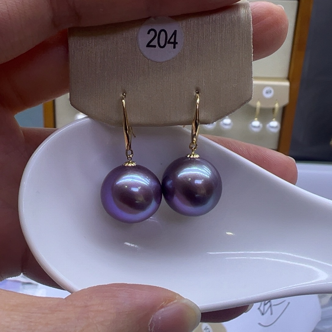 淡水珍珠18K金镶嵌耳饰