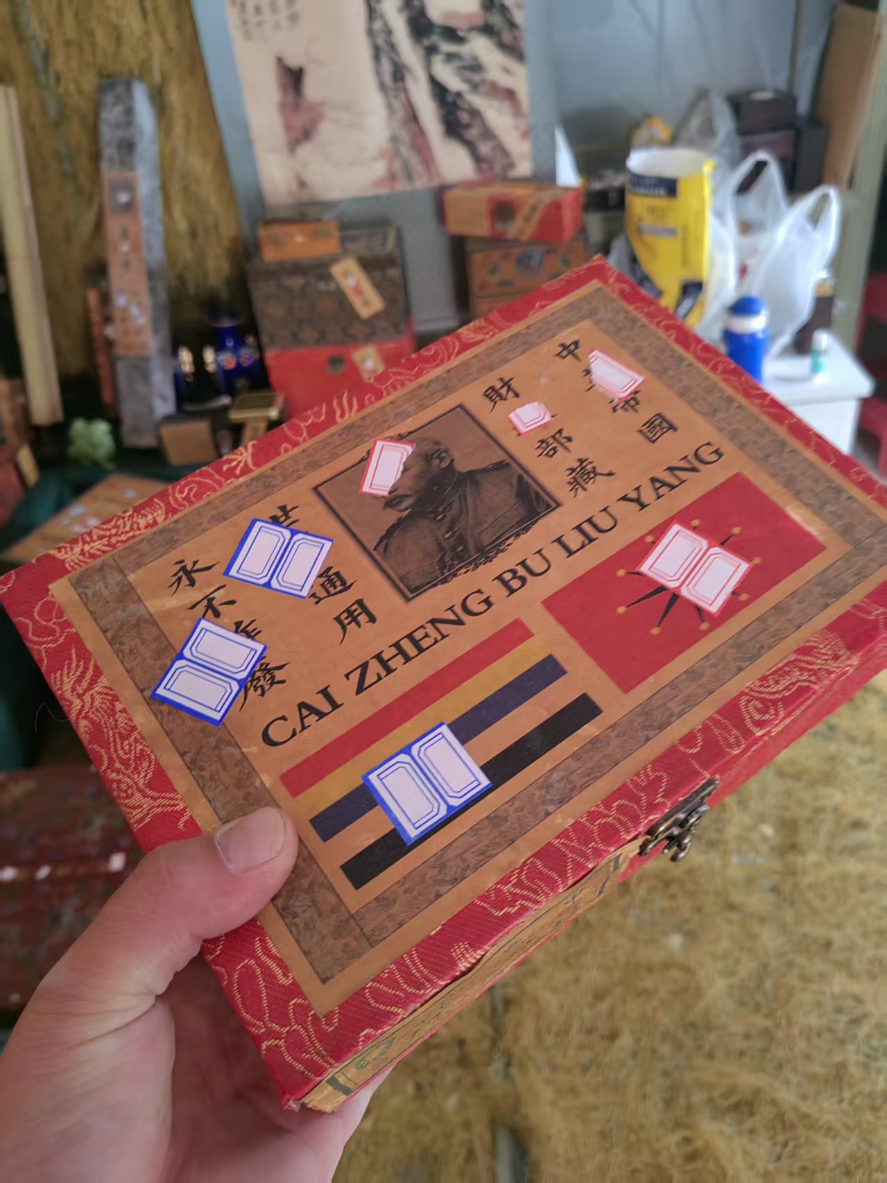 摆件精品摆件盒子 红色 永不作费  孤品 带盒子