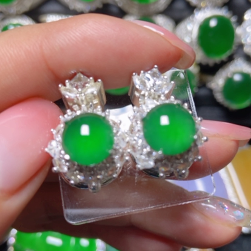 【闪购商品】翡翠挂件未镶嵌翡翠