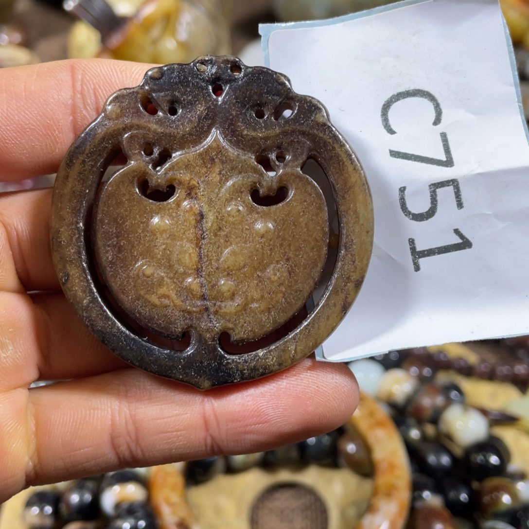 和田玉吊坠(不含链)未镶嵌