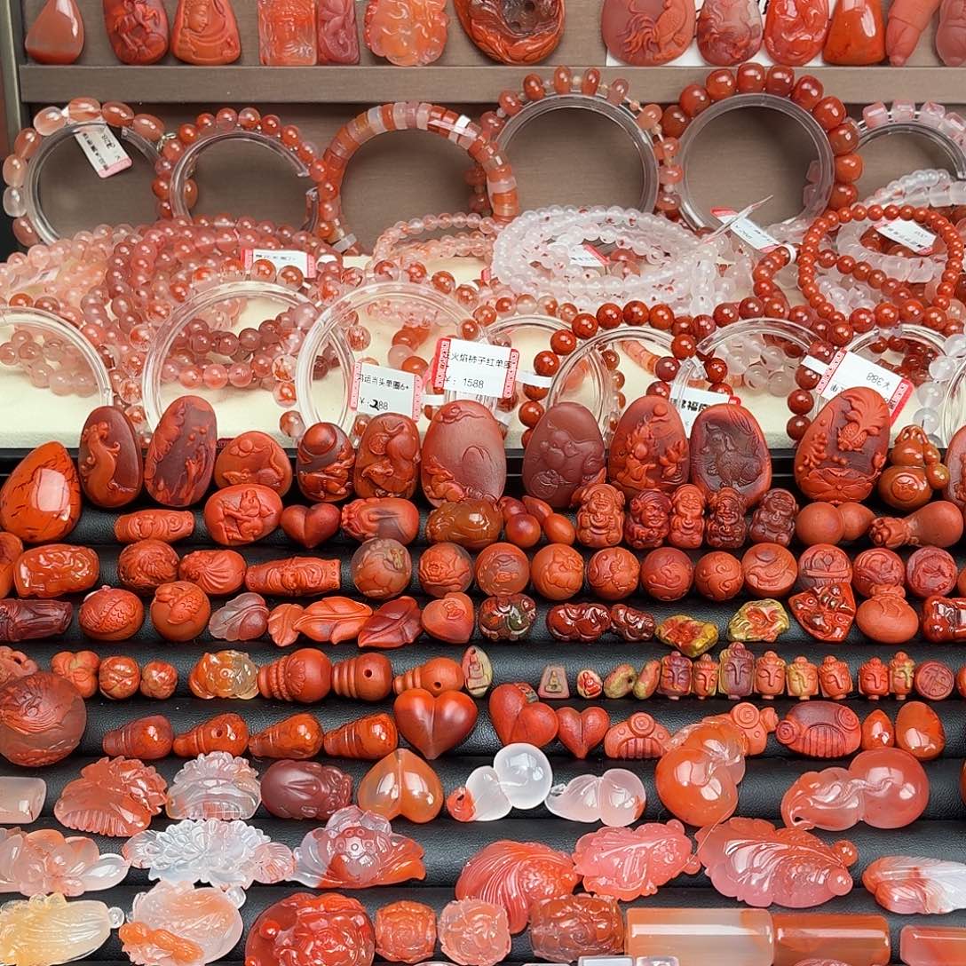 ****D南红玛瑙未镶嵌颈饰4