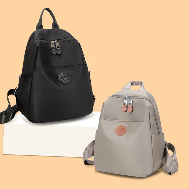 7616简约轻便双肩背包大容量通勤旅行百搭休闲女士包包