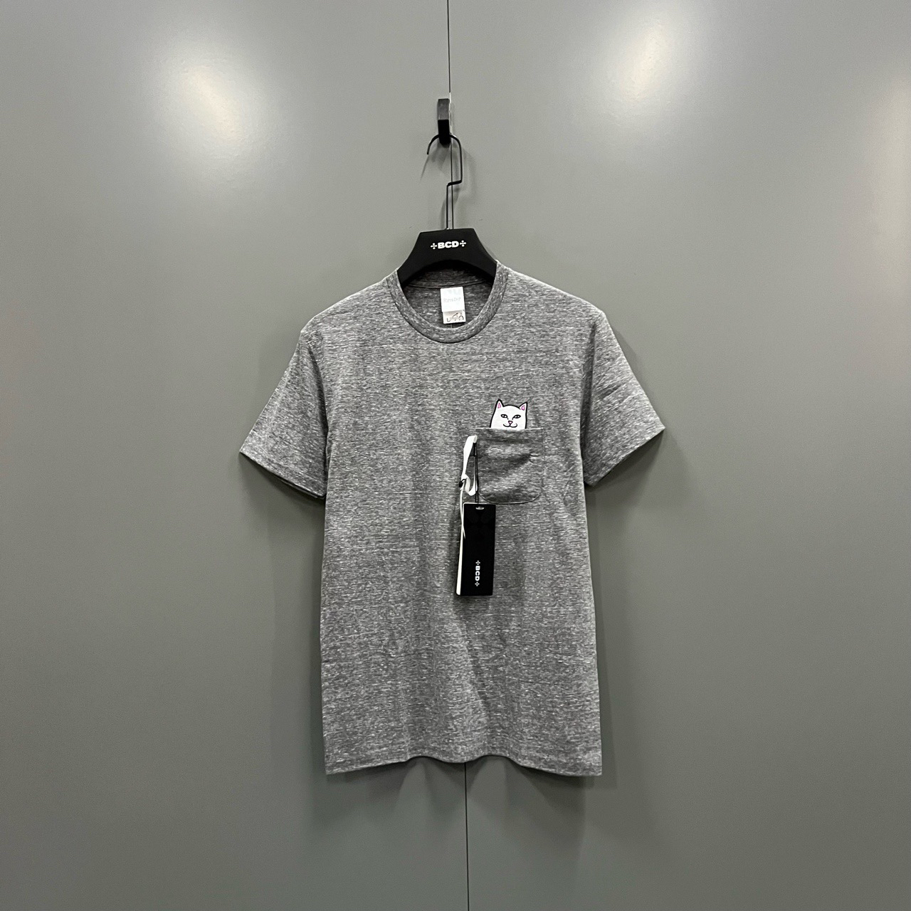 （bb）120 RIPNDIP 灰色经典口袋猫短袖 S码/全新/011821
