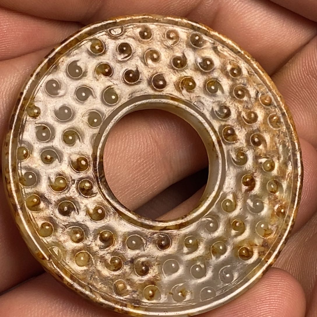 颈饰未镶嵌和田玉天*云