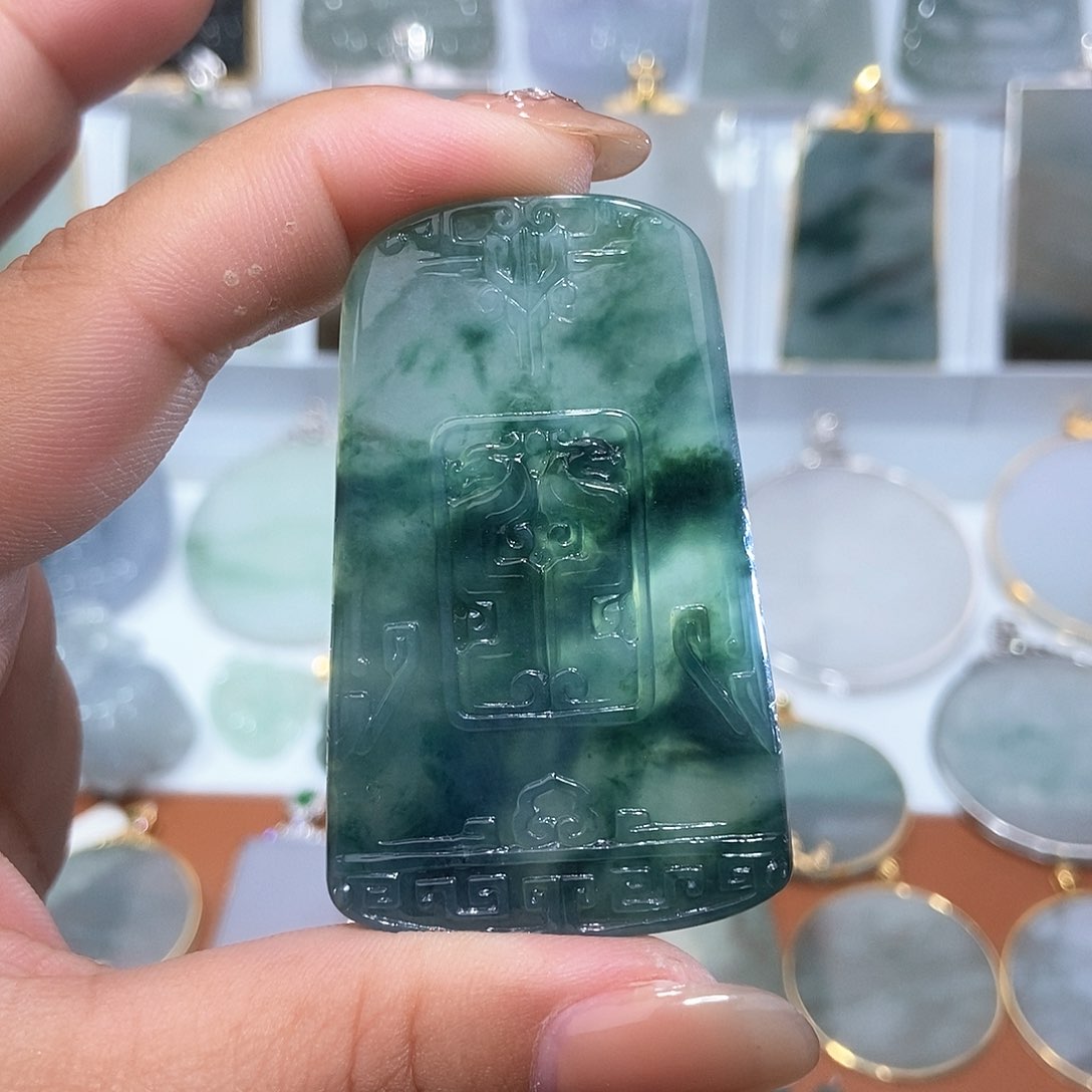 翡翠吊坠(不含链)未镶嵌