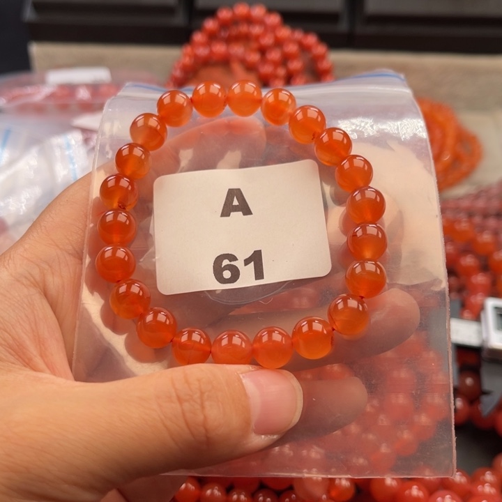 南红玛瑙未镶嵌多样性发货默认微瑕称重8mm