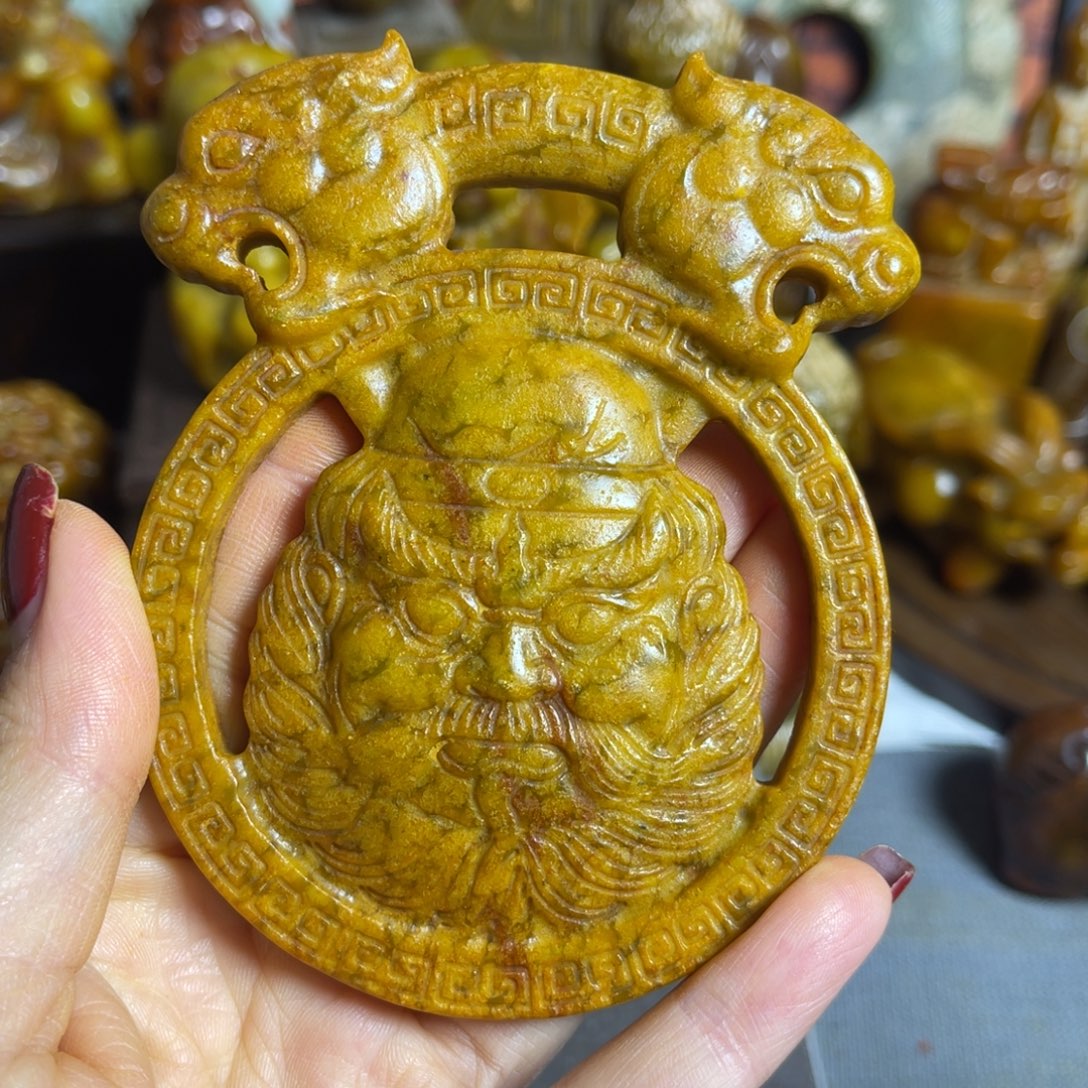 蛇纹石玉合金颈饰