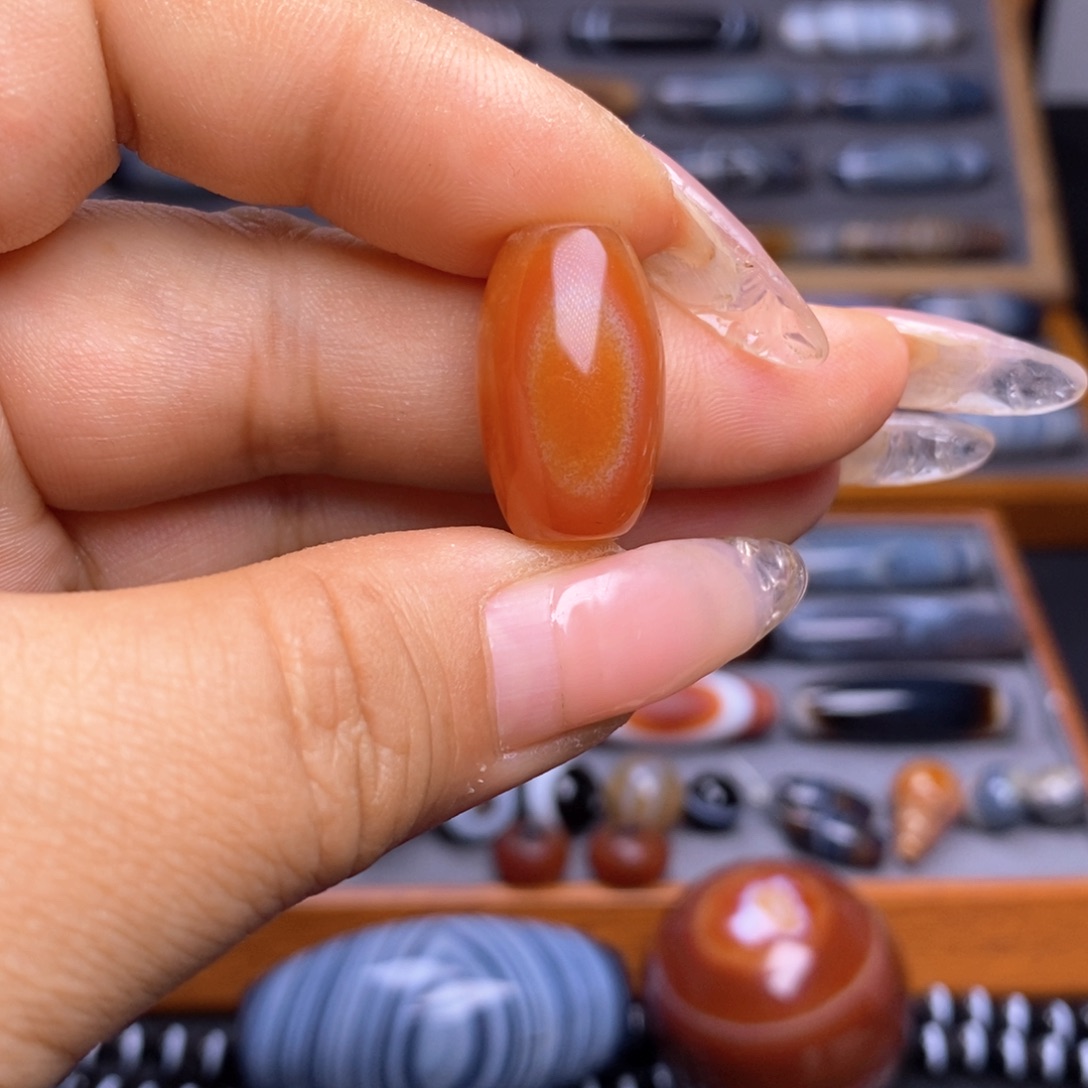 玛瑙/玉髓未镶嵌珠宝半成品