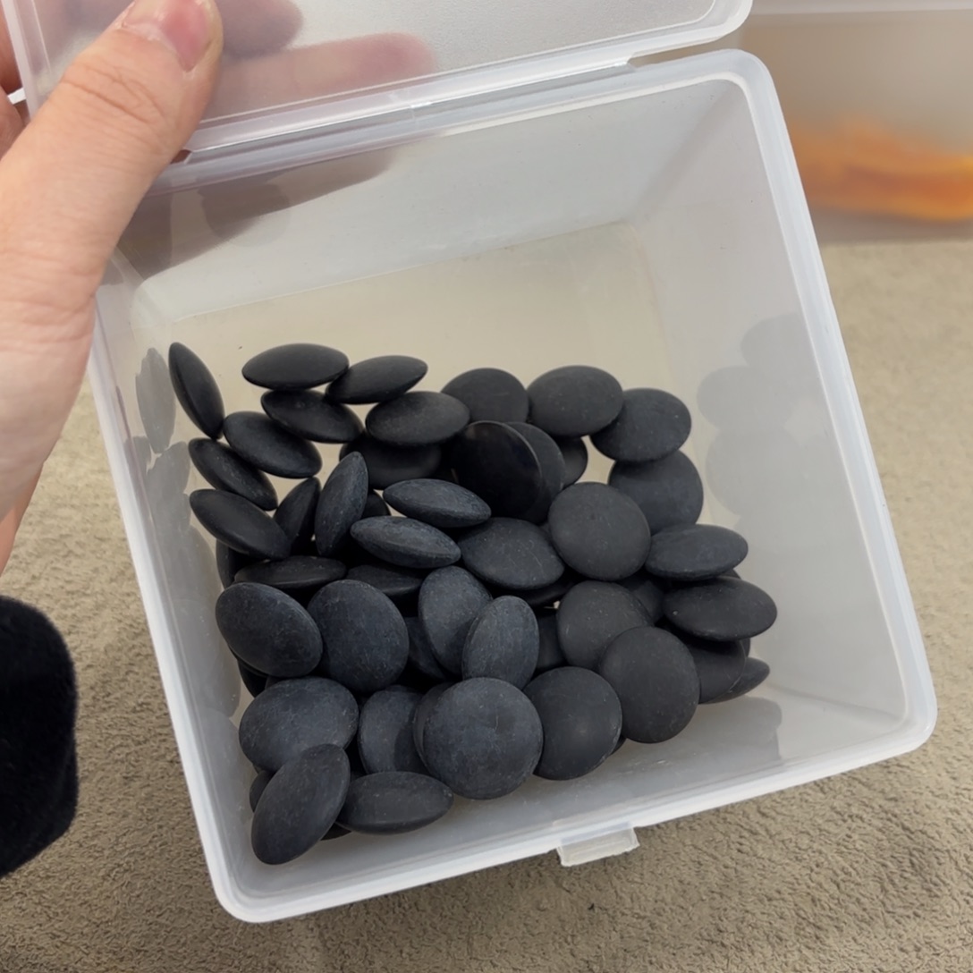 瓷片非常好看漂亮的物品 