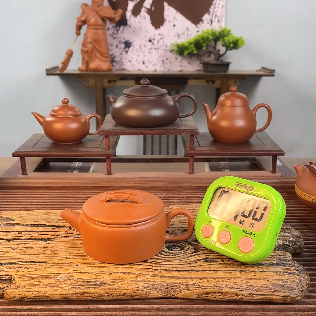 紫砂茶壶许*天天向上