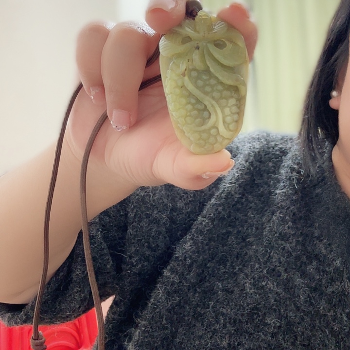 蛇纹石玉合金颈饰