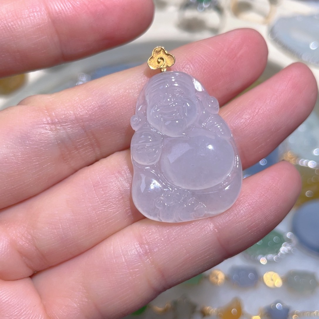 翡翠颈饰18K金镶嵌翡翠