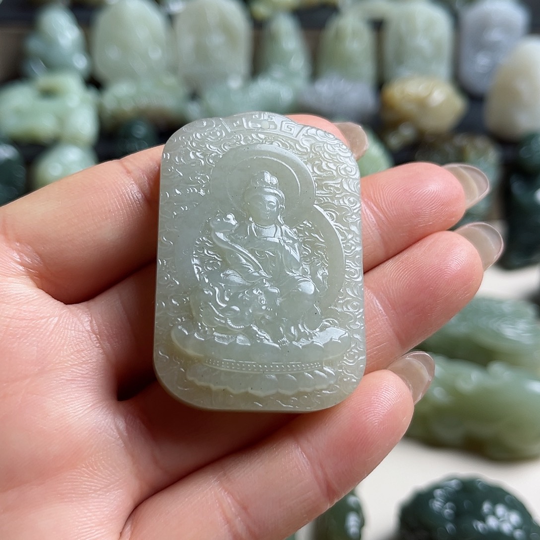 未镶嵌和田玉挂件