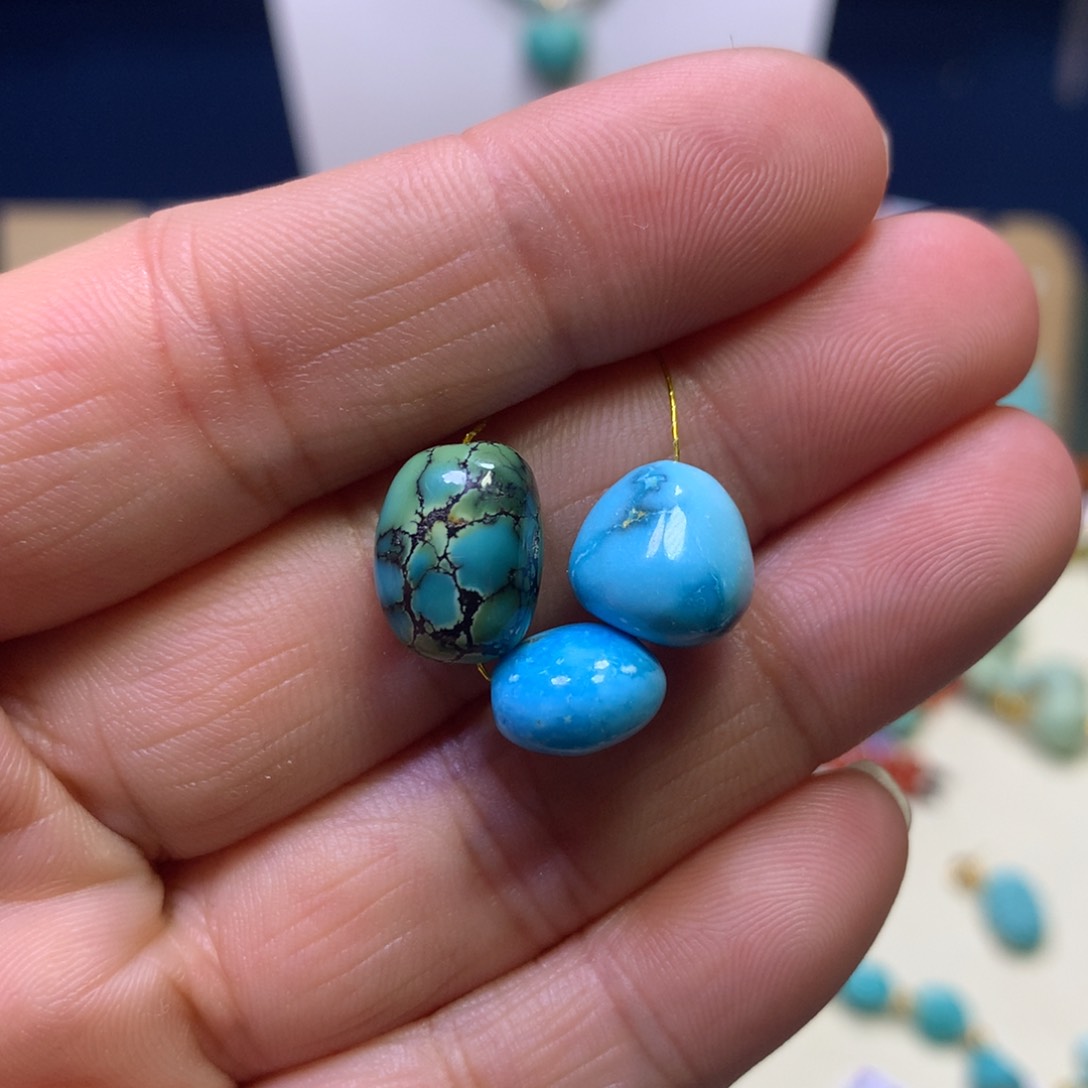 绿松石配饰未镶嵌