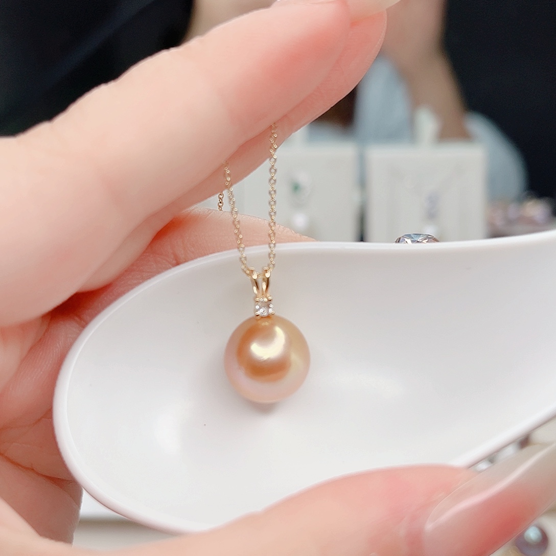 淡水珍珠吊坠(赠链)合金