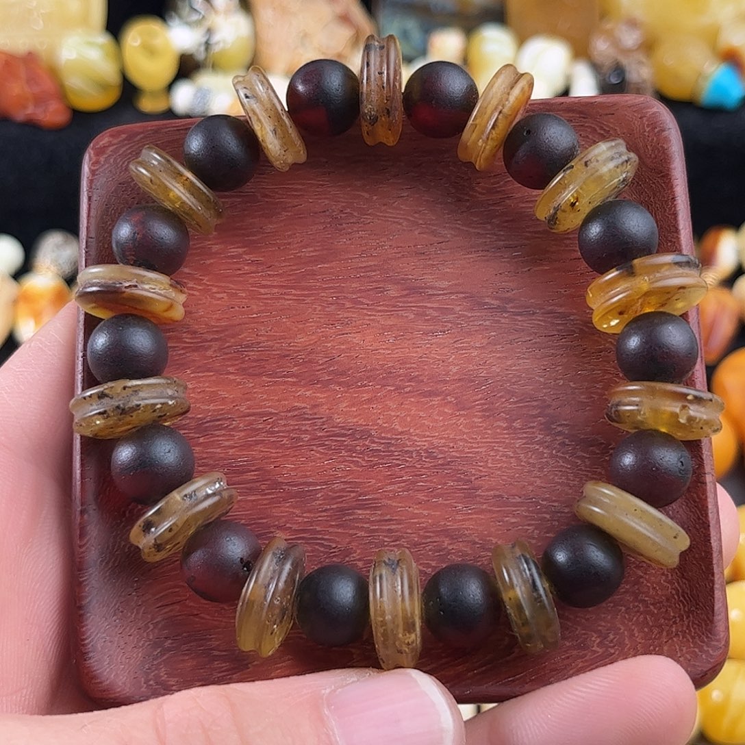 血珀未镶嵌珠宝奇石