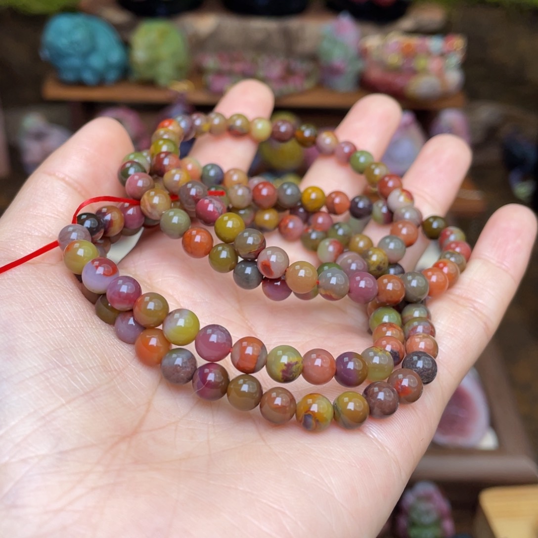 玛瑙/玉髓珠宝半成品未镶嵌李**?盐源玛瑙包浆