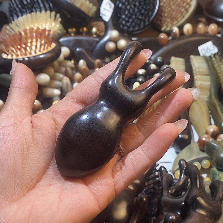 大****紫光檀紫光檀的蚂蚁