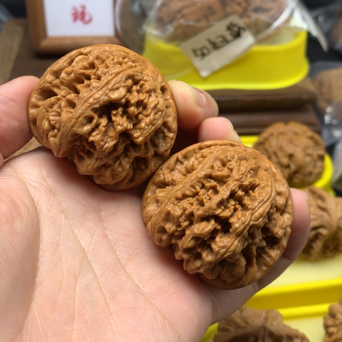 文玩核桃把件44粗筋