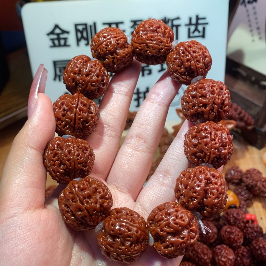 金刚菩提手串P****s245玉化