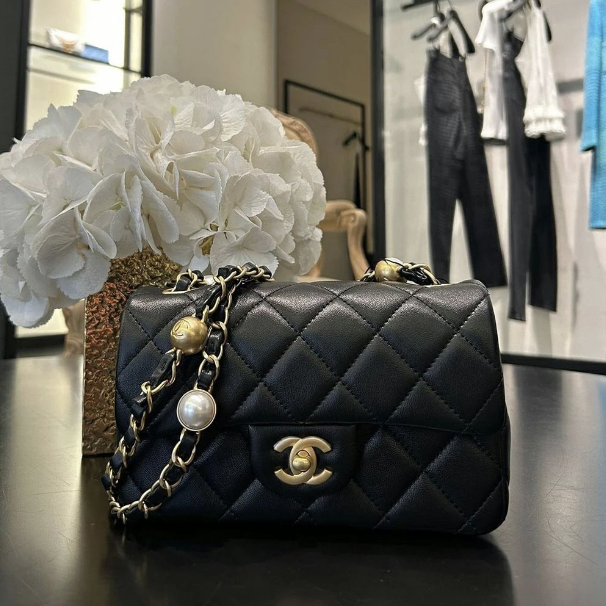 99新 Chanel/香奈儿 青奢荟//24b珍珠大迷你斜挎包/89918