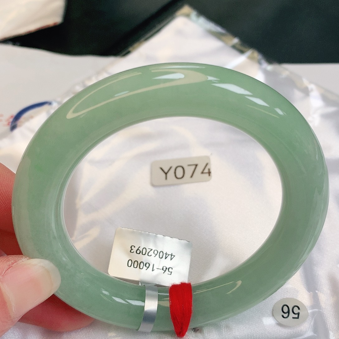 【闪购商品】翡翠手镯未镶嵌缅甸天然a货翡翠