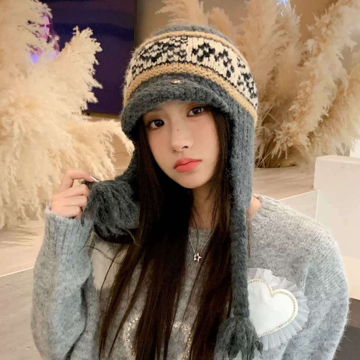 费尔岛风针织护耳帽子女秋冬季防风保暖显脸小毛绒毛线包头帽时尚