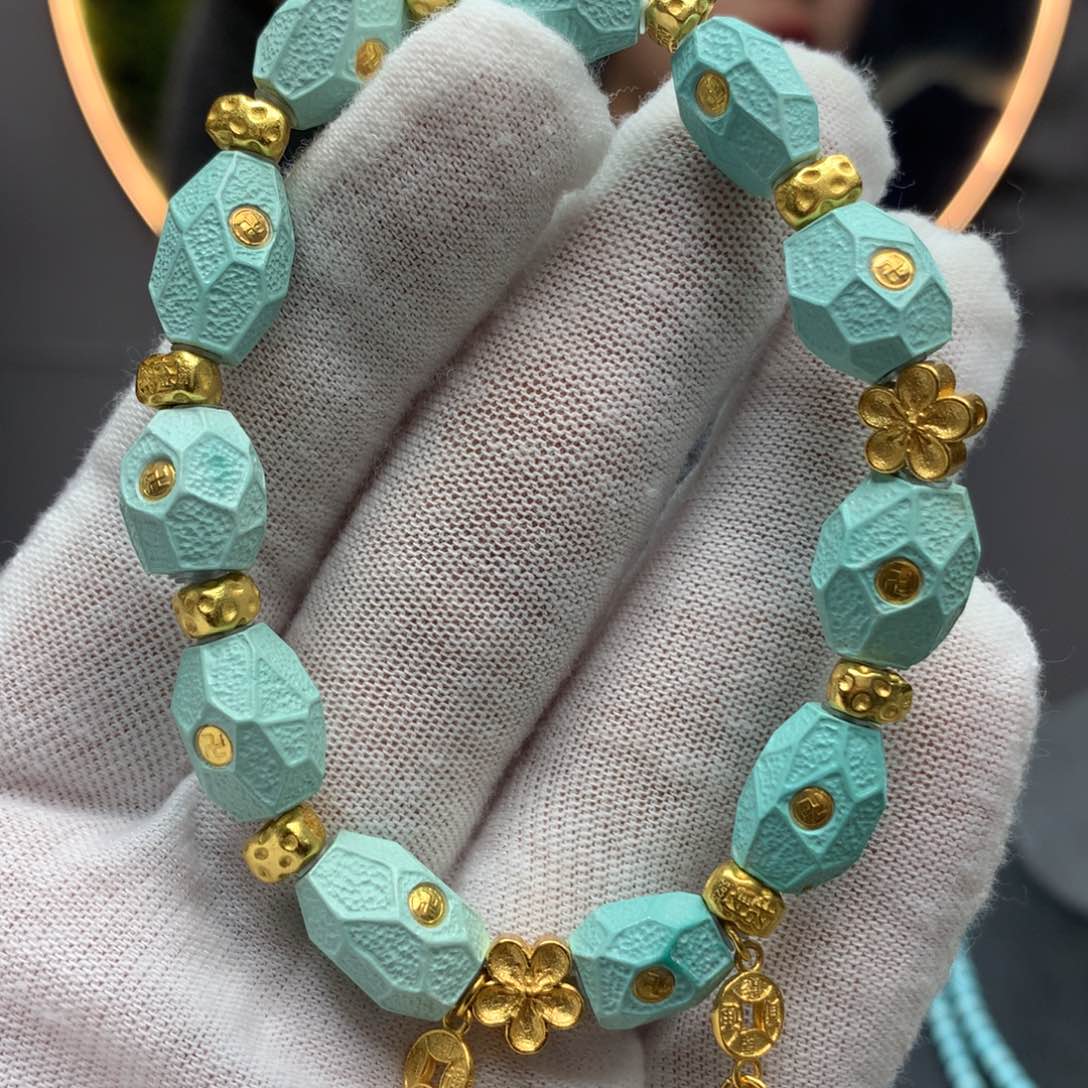 绿松石挂件未镶嵌