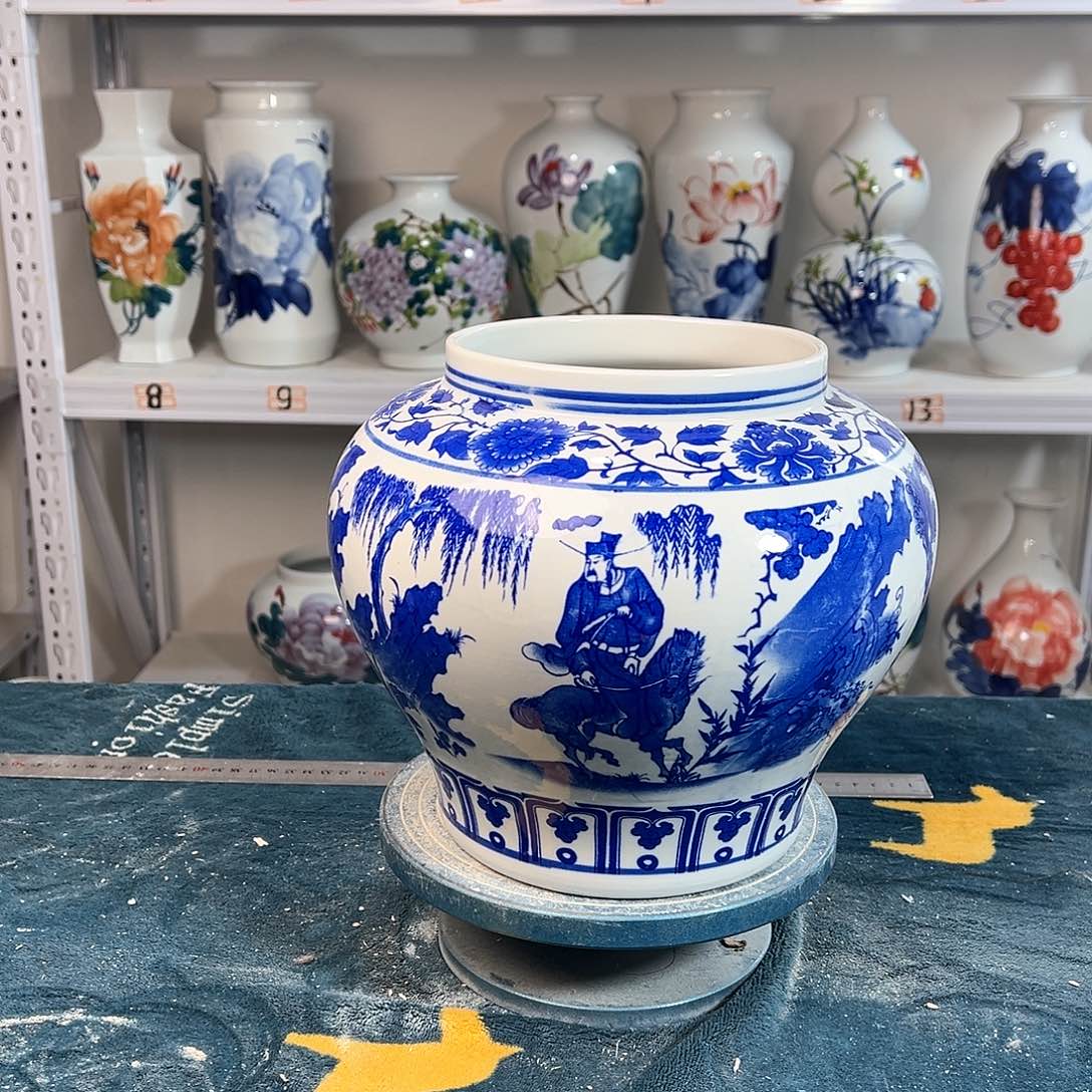 摆件景德镇陶瓷大鬼