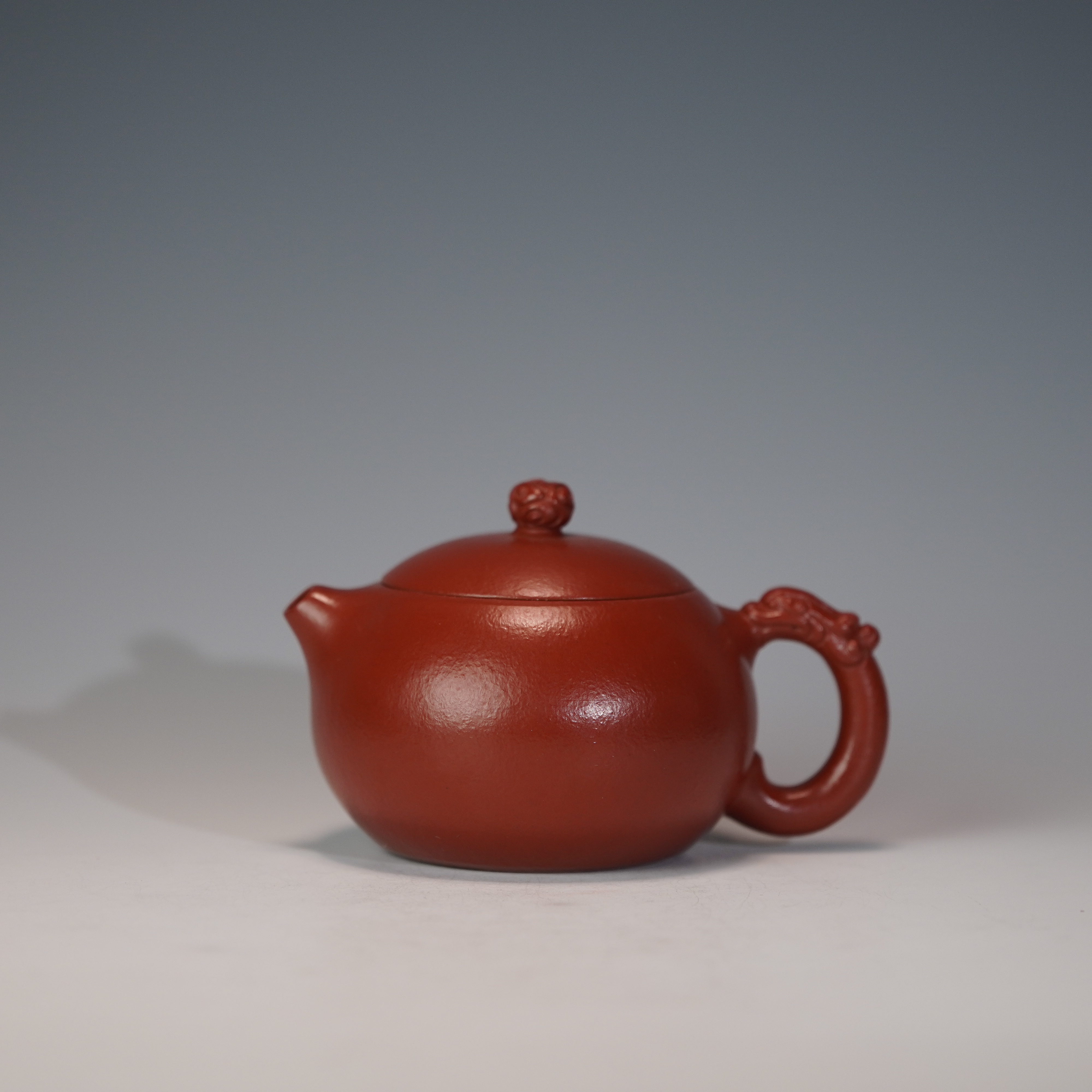lot.20807 范双元 大红袍龙形西施壶 200cc