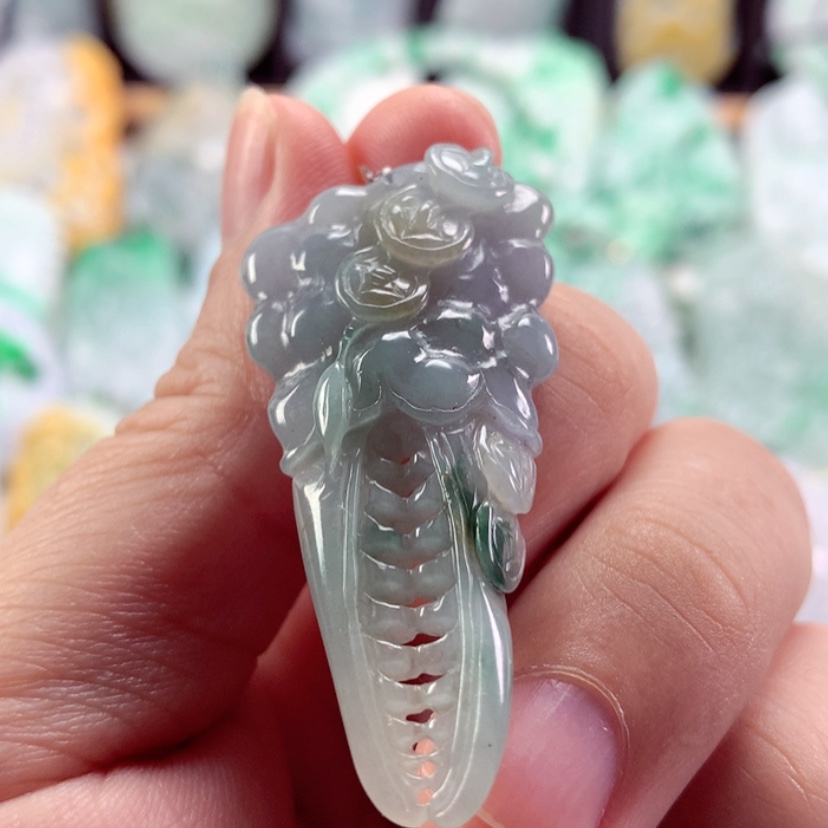 【闪购商品】翡翠吊坠(不含链)未镶嵌