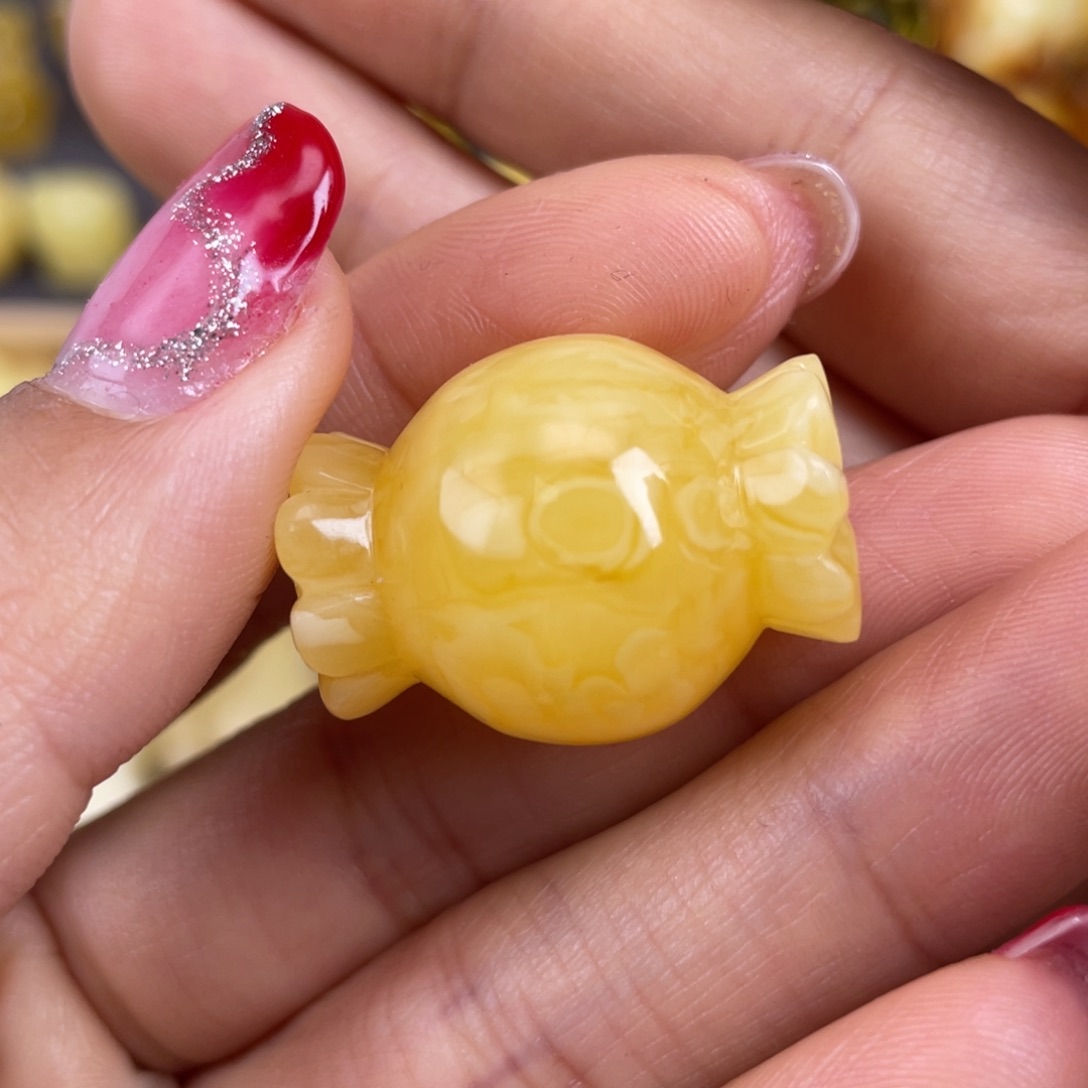 琥珀裸石未镶嵌蜜蜡